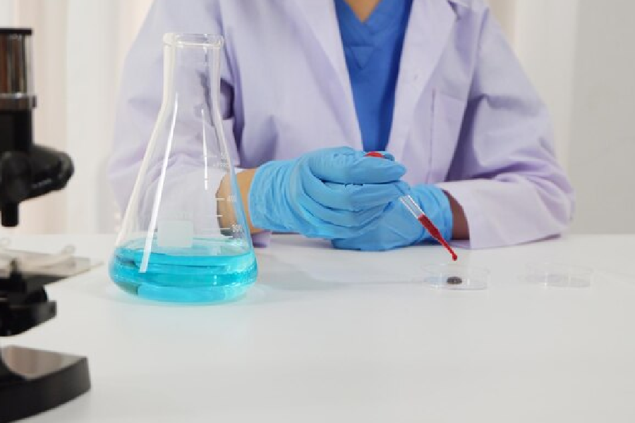 High-Purity pH and Titration Indicators – ACS Grade Reagents Lab-grade chemical indicator solutions for pH testing and more