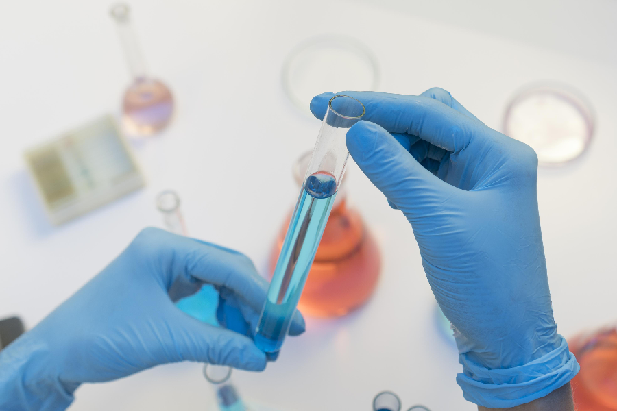 High-Quality Standard Media for Scientific Research Standard media for cell culture, organoid development, and biochemical research