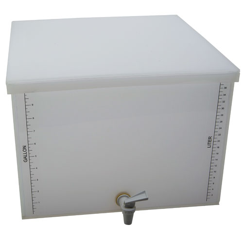 Dispensing Tank w/Lid Square, PP, 1/EA