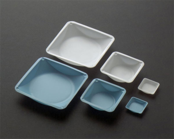 SQUARE WEIGHING DISHES POLYSTYRENE, ANTI-STATIC, NATURAL (SMALL) - 1-5/8" top i.d. x 5/16"d, 4000/Case