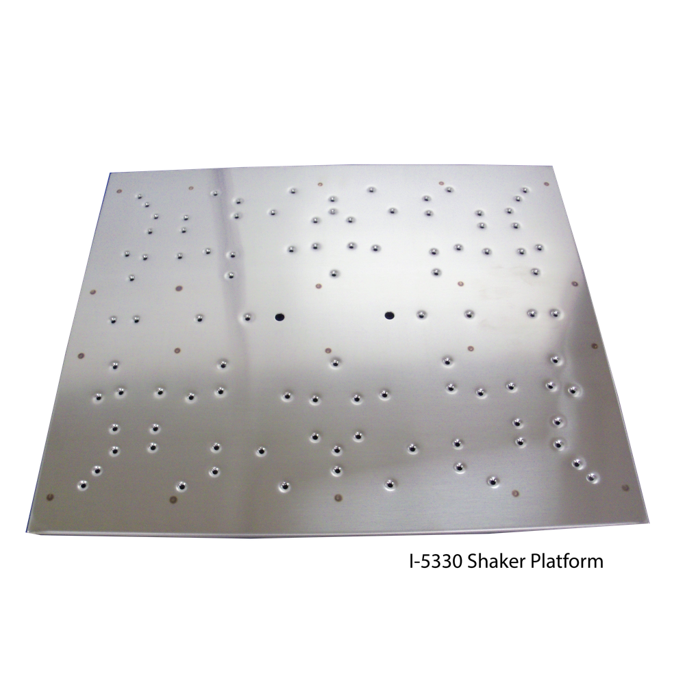 Shaking platform for flask clamps
